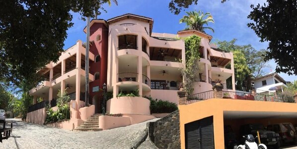Fachada