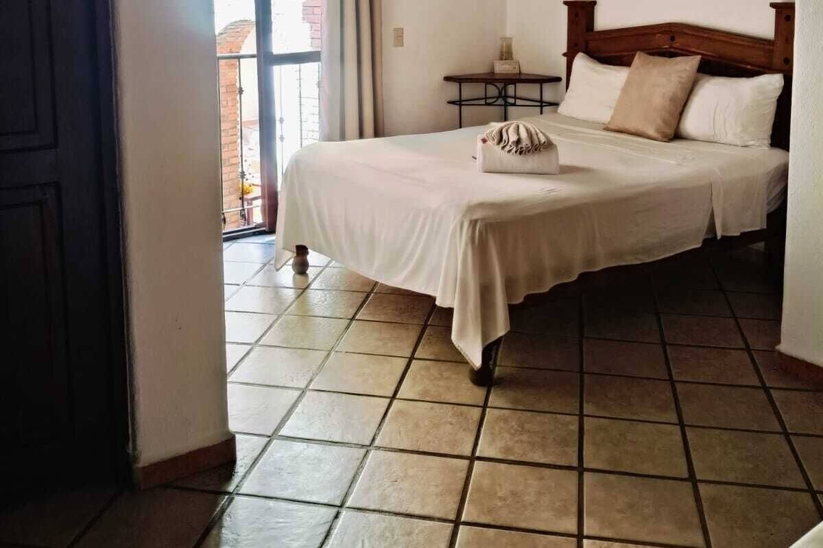 Studio, Pool View | Free WiFi
