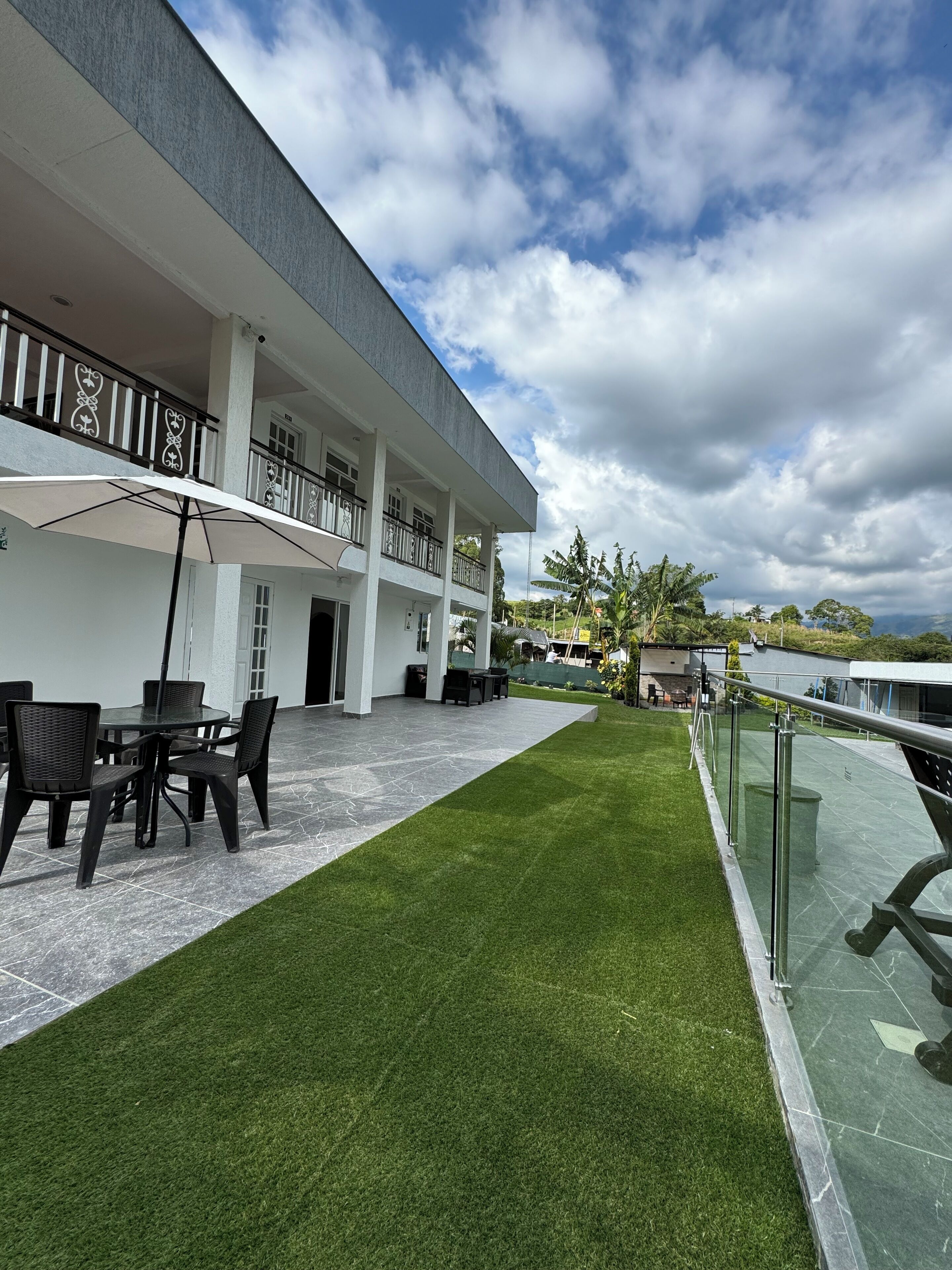 Fachada de la propiedad