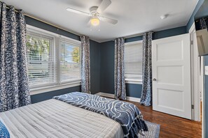 3 bedrooms, iron/ironing board, free WiFi, bed sheets