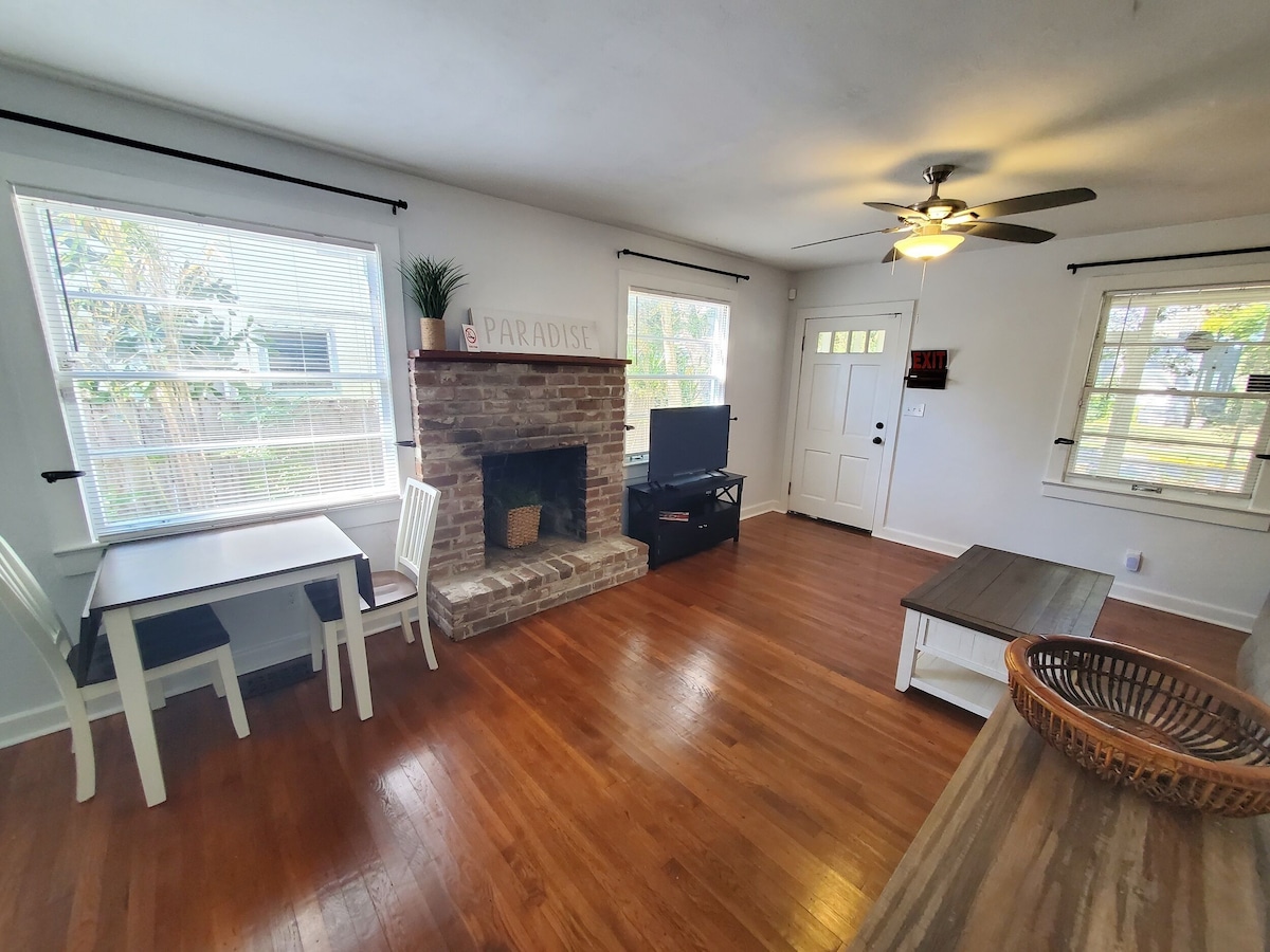 Photo 4 of Central St. Augustine 3-Bed, Pet-Friendly with AC