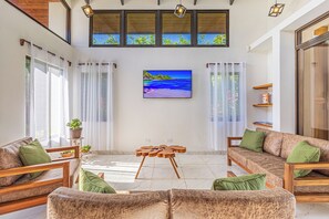 تلفزيون ذكي