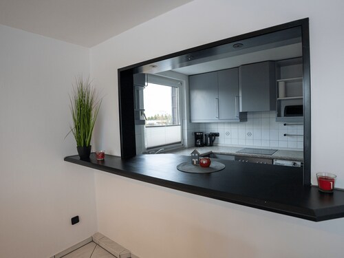 Serviceroom24 - Apartment 4 in Gladbeck WLAN - Smart-TV - 24-7 Check-in