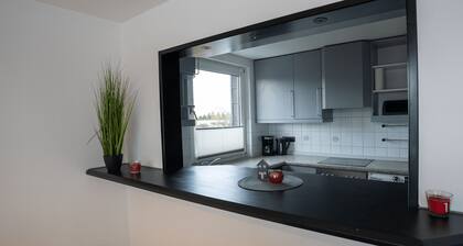 Serviceroom24 - Apartment 4 in Gladbeck WLAN - Smart-TV - 24-7 Check-in