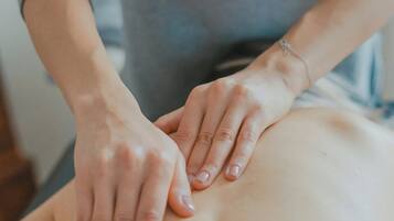 A person receiving a massage.