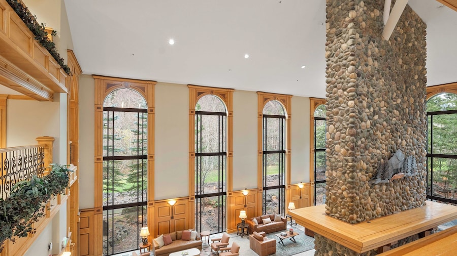 Bonneville Hot Springs Resort & Spa