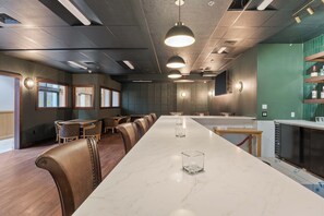 Bar (en la propiedad)