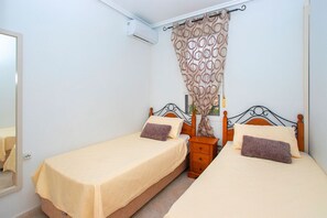 2 soverom, strykejern/-brett, wi-fi og sengetøy