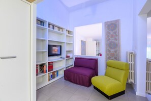 TV - Apartments Florence-San Lorenzo Market (Firenze)