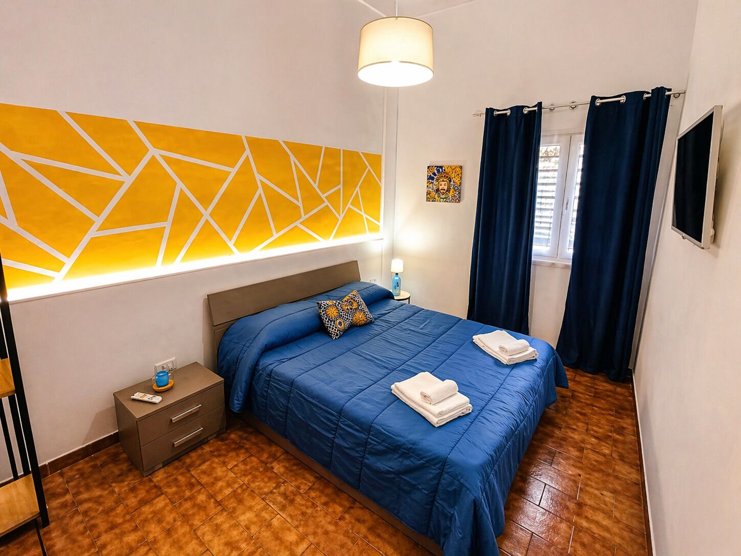 3 bedrooms, iron/ironing board, free WiFi, bed sheets