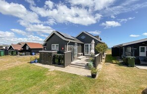 Exterior - Stunning home in Juelsminde with WiFi (Juelsminde)