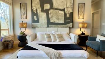 4 dormitoris, escriptori i planxa i posts de planxar