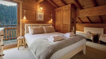 6 Schlafzimmer, BĂŒgeleisen/BĂŒgelbrett, WLAN, BettwĂ€sche