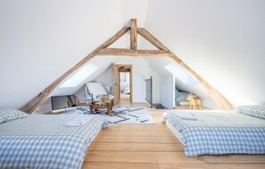 5 bedrooms, travel crib, free WiFi, bed sheets - Beautiful home in Gommecourt (Gommecourt)