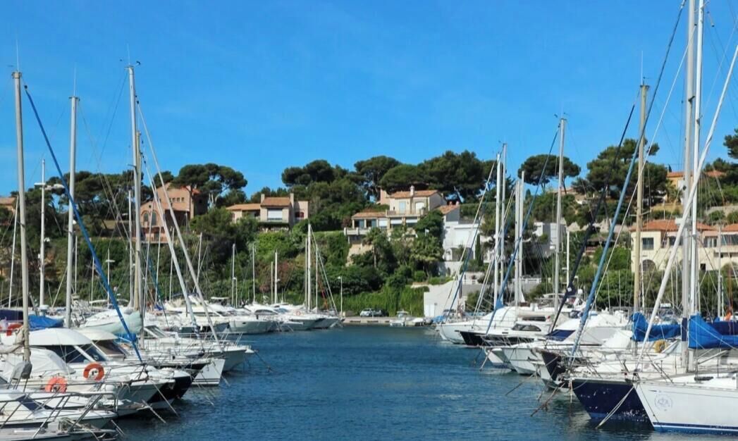 Marina