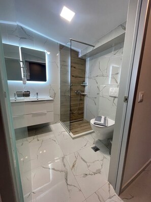 Appartement Ăconomique, rez-de-chaussĂ©e | Salle de bain