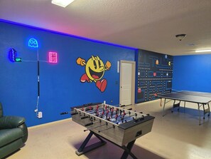 Spielezimmer