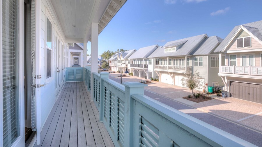 30A Sandpiper by Avantstay In Prominence, 2 Pools + Gym Access, 2 Bikes Incl