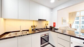 Fridge, microwave, oven, stovetop - Uni Estate Residence - Airy One Bedroom (Arjan)