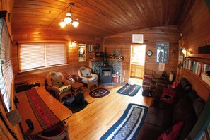 Comfort kunyhó, 1 hálószobával, kilátással a folyóra | 1 hálószoba, ingyenes wifi és ágynemű