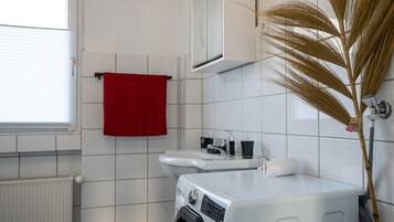 Handtücher, Toilettenpapier