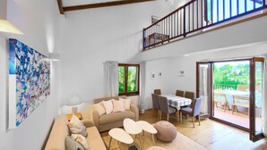 Living area - Gorgeous home in Malinska (Malinska)