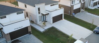 Spacious Home with modern style