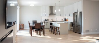 Spacious Home with modern style