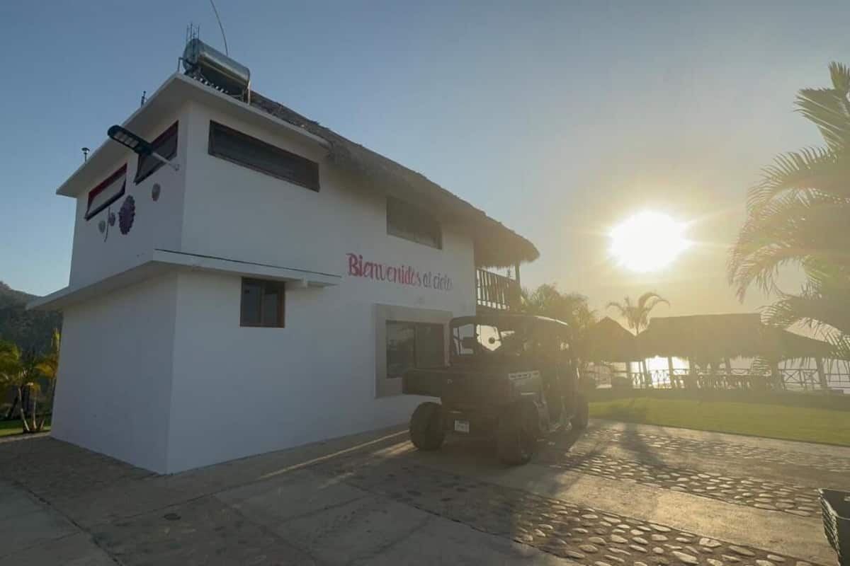 Chambre Double Confort, non-fumeurs, vue plage | Bureau, Wi-Fi gratuit