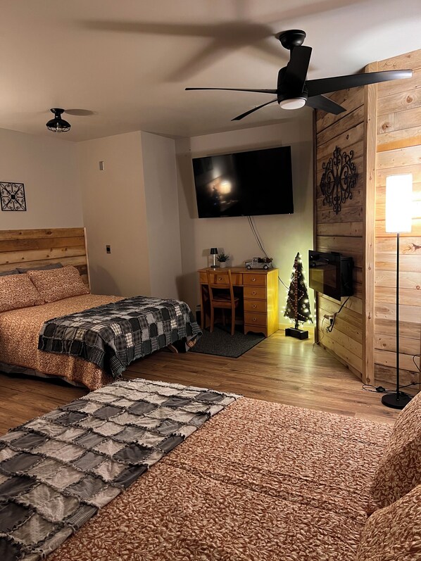 1 bedroom, desk, iron/ironing board, free WiFi