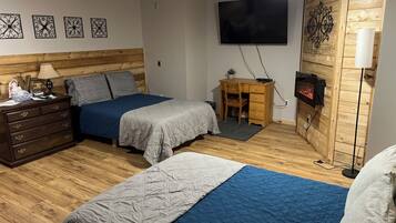 1 bedroom, desk, iron/ironing board, free WiFi