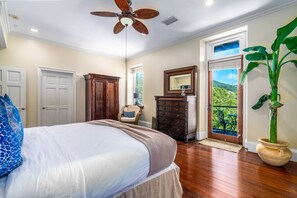 5 chambres, fer et planche à repasser, Wi-Fi gratuit, draps fournis