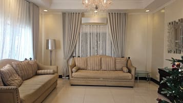 Smart TV, video games