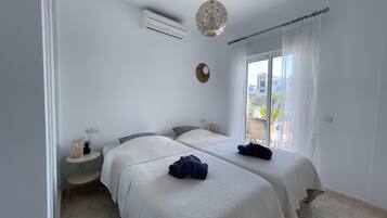 3 soverom, wi-fi (inkludert) og sengetøy