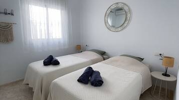 3 habitaciones, wifi gratis y ropa de cama