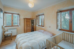 5 chambres, draps fournis