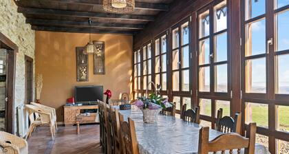 Country House 'La Posada Del Chano' with Mountain View, Private Pool and Wi-Fi