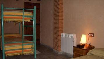 2 bedrooms, free WiFi