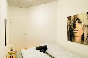 Spa - This cozy room in a shared apartment is designed for comfort and practicality, m (Wien)