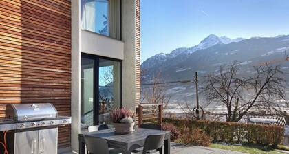 Villa 'La Maison Du Renard' with Mountain View, Wi-Fi and Air Conditioning