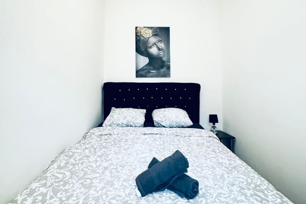 2 Schlafzimmer, Bettwäsche