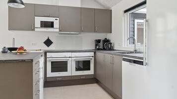 Réfrigérateur, lave-vaisselle