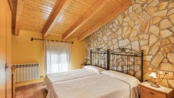 10 dormitorios, wifi gratis, ropa de cama