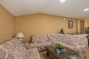 Televisión y reproductor de DVD