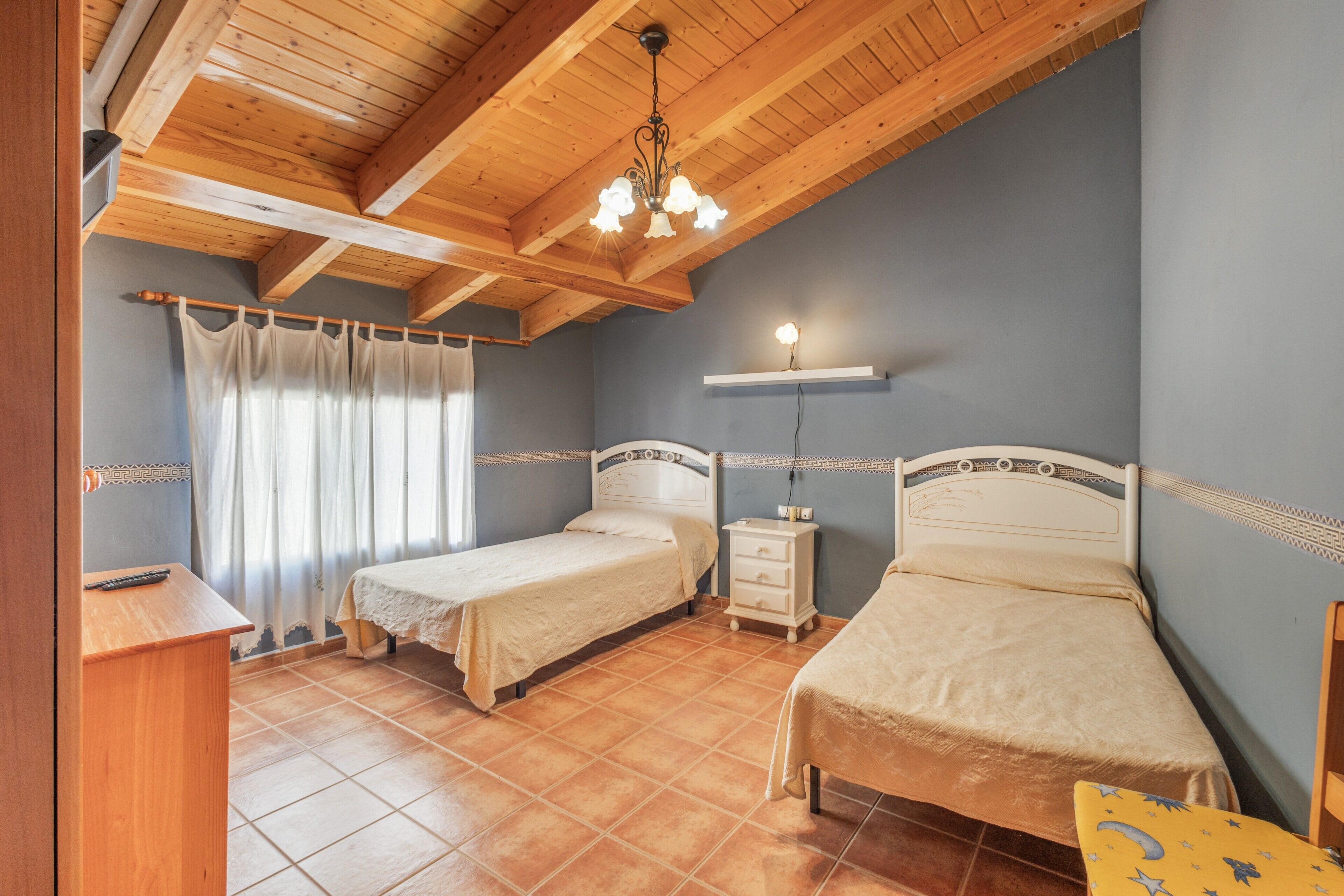 3 slaapkamers, gratis wifi, beddengoed