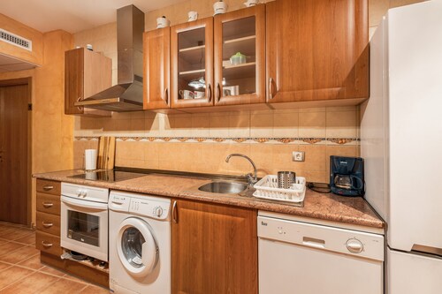 Country House 'El Rellano' with Balcony, Wi-Fi and Air Conditioning