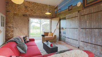 Kamin, Tischtennisplatte