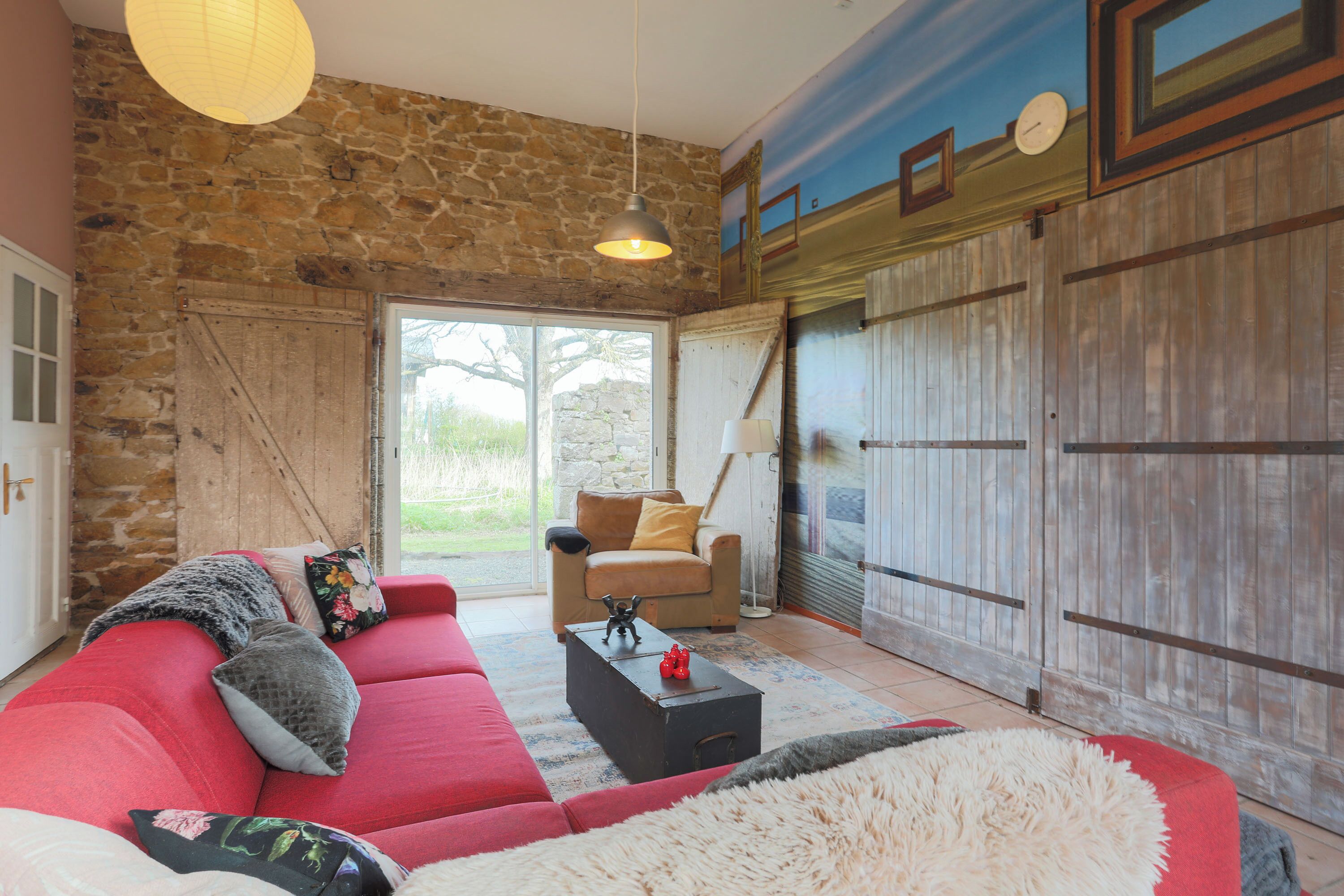 Kamin, Tischtennisplatte