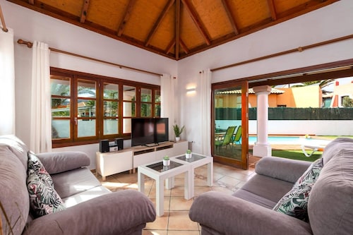 Villa Feliz Mar by Villa Plus