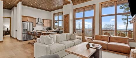 TV connectée, cheminée